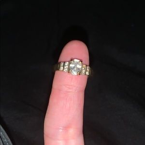 Cubic zirconia and gold ring